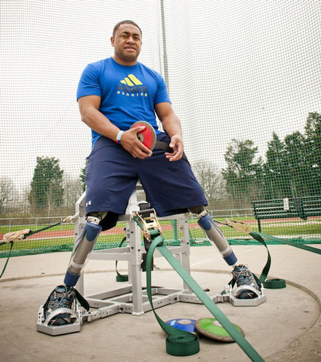 Paralympic design: discus throwing frame by Roger Thorn