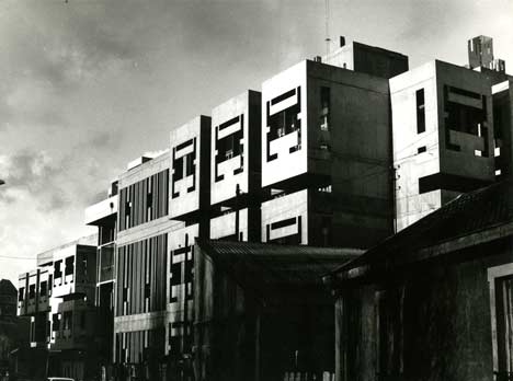 Centre Administratif by Jacques Kalisz