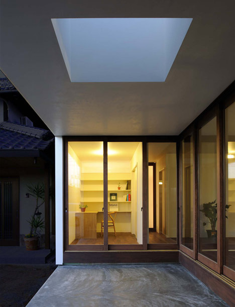 Sunset Villa by TT Architects Sunset Villa by TT Architects