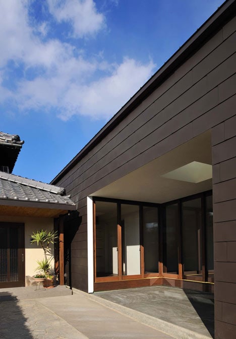 Sunset Villa by TT Architects Sunset Villa by TT Architects