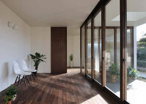 Sunset Villa by TT Architects Sunset Villa by TT Architects