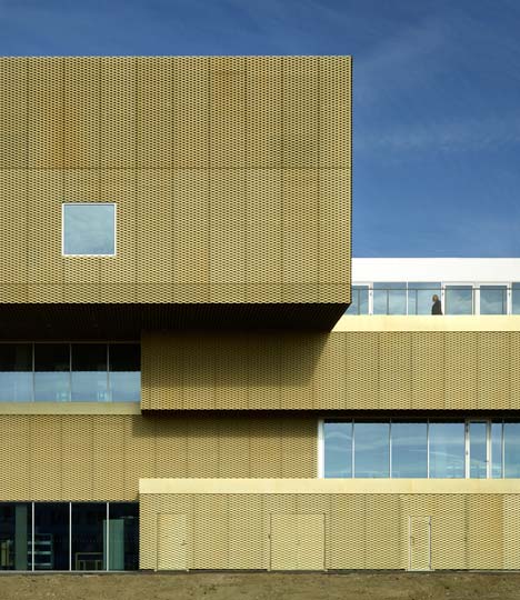 The Library by COBE and Transform