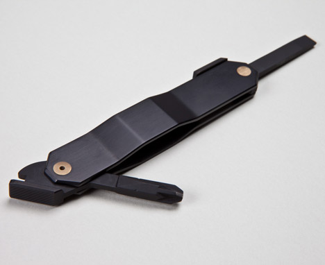 Zai HIGO knife and screwdriver by Kacper Hamilton