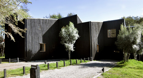 CLF houses by Estudio BaBO