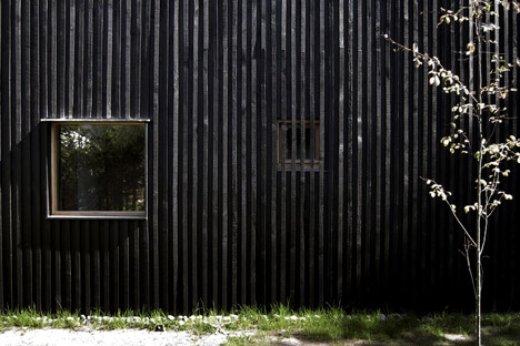 CLF houses by Estudio BaBO