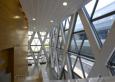 Dadong Art Centre by MAYU Architects