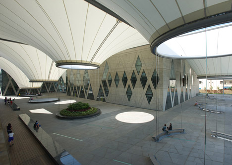 Dadong Art Centre by MAYU Architects