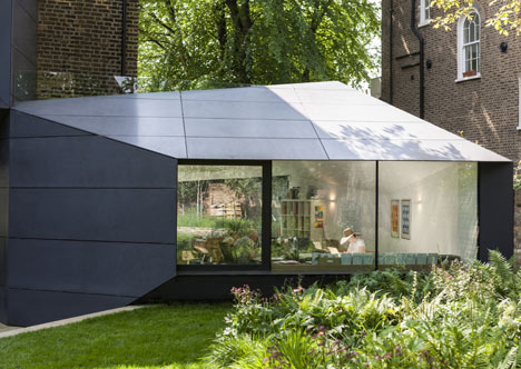 Extension by Alison Brook Architects