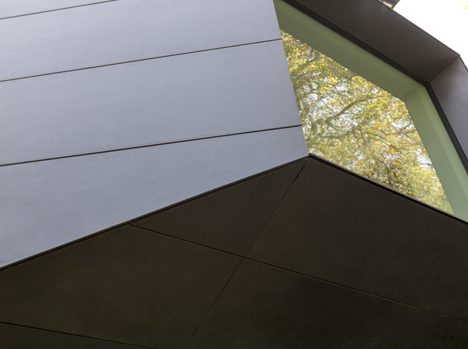 Extension by Alison Brook Architects