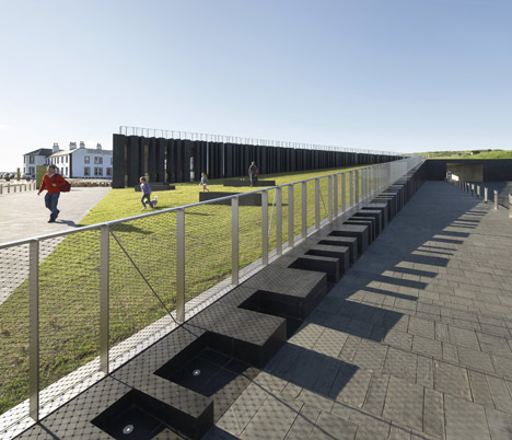 Giant's Causeway Visitors' Centre by Heneghan Peng Architects Giant's Causeway Visitors' Centre by Heneghan Peng Architects