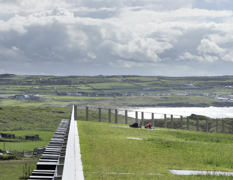 Giant's Causeway Visitors' Centre by Heneghan Peng Architects Giant's Causeway Visitors' Centre by Heneghan Peng Architects