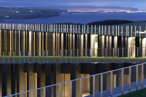 Giant's Causeway Visitors' Centre by Heneghan Peng Architects Giant's Causeway Visitors' Centre by Heneghan Peng Architects