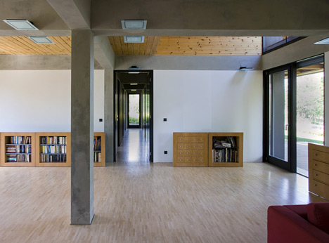 H House by Budapesti Műhely