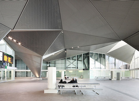 High Speed Train Station in Logroño by Abalos+Sentkiewicz Arquitectos High Speed Train Station in Logroño by Abalos+Sentkiewicz Arquitectos