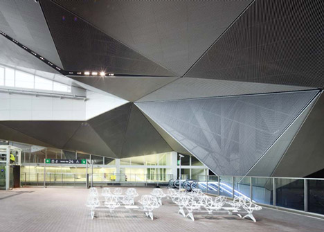 High Speed Train Station in Logroño by Abalos+Sentkiewicz Arquitectos High Speed Train Station in Logroño by Abalos+Sentkiewicz Arquitectos