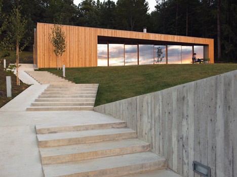 House MJ by Kombinat House MJ by Kombinat