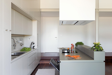 House MJ by Kombinat House MJ by Kombinat