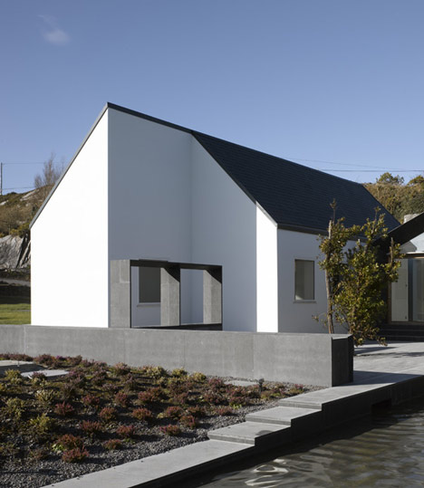House at Goleen by Niall McLaughlin Architects House at Goleen by Niall McLaughlin Architects