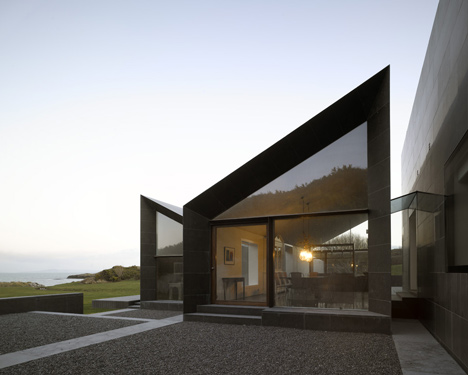 House at Goleen by Niall McLaughlin Architects House at Goleen by Niall McLaughlin Architects