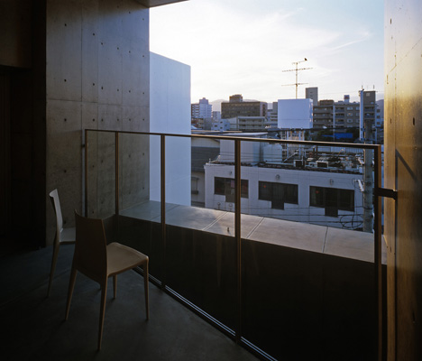 Housing in Onmae by VIDZ Architects