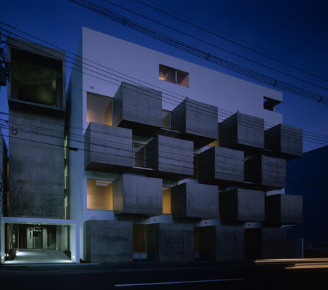 Housing in Onmae by VIDZ Architects