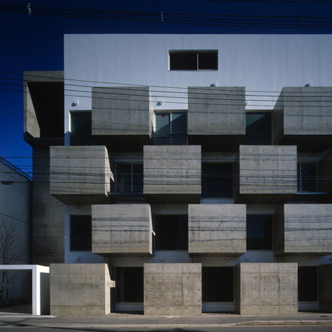Housing in Onmae by VIDZ Architects