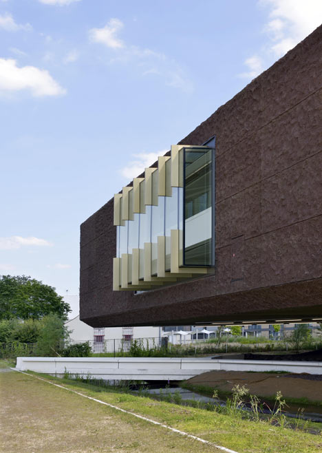 Marne-la-Vallée Central University Library by Beckmann-N’Thépé Architectes Marne-la-Vallée Central University Library by Beckmann-N’Thépé Architectes