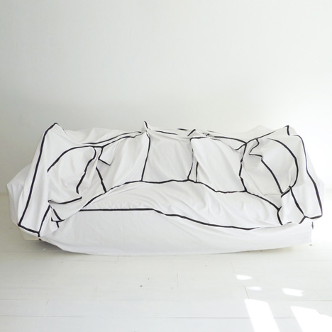My Couch, My Canvas by Annebet Philips
