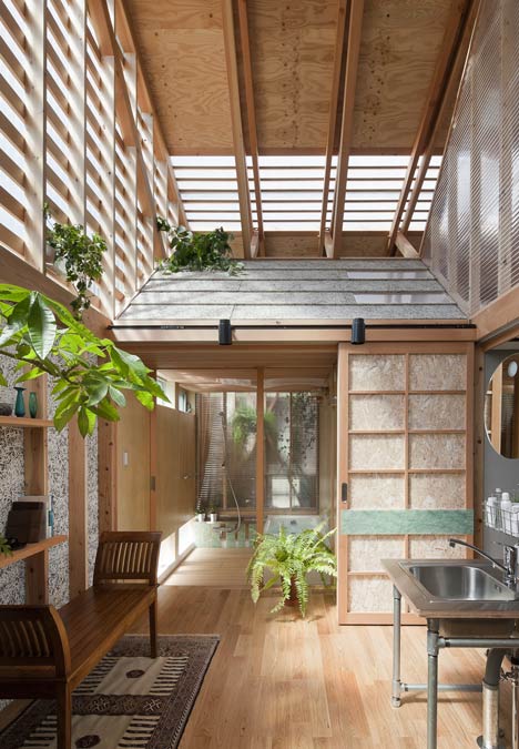 Outside Outside Outside by a.a.+H Outside Outside Outside by a.a.+H