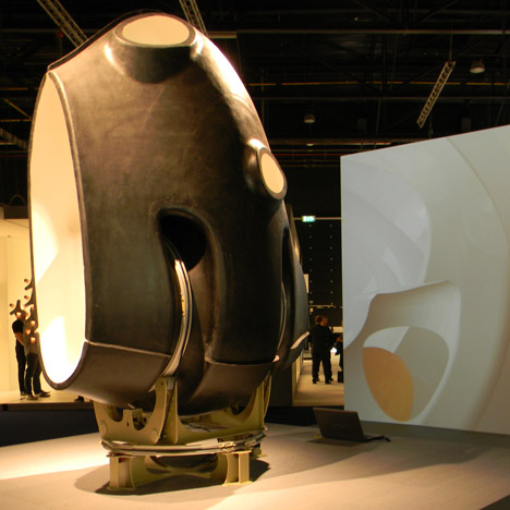 RV (Robot Vehicle) Prototype by Greg Lynn