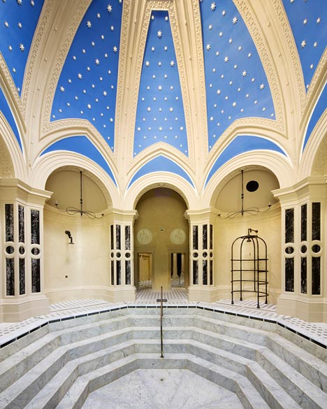 Renovation of the Rácz Thermal Baths by Budapesti Műhely
