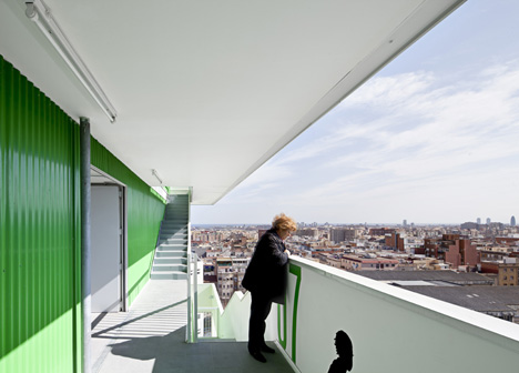 Torre Júlia by Pau Vidal, Sergi Pons and Ricard Galiana Torre Júlia by Pau Vidal, Sergi Pons and Ricard Galiana