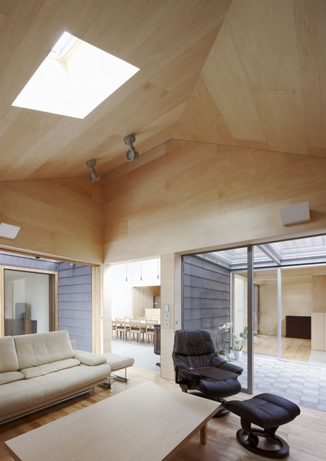 House Yagiyama by Kazuya Saito Architects House Yagiyama by Kazuya Saito Architects