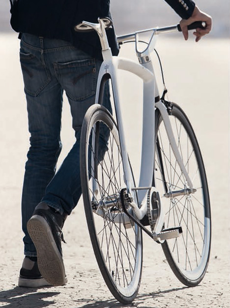 77|011 Metropolitan Bike by Dirk Bikkemberg for Rizoma 77|011 Metropolitan Bike by Dirk Bikkemberg for Rizoma