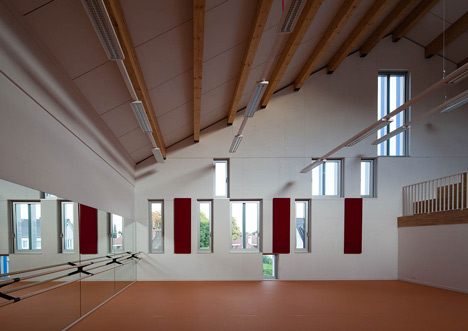 Academie MWD by Carlos Arroyo Arquitectos Academie MWD by Carlos Arroyo Arquitectos