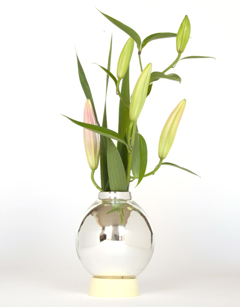 Dewar Glassware by David Derksen Dewar Glassware by David Derksen