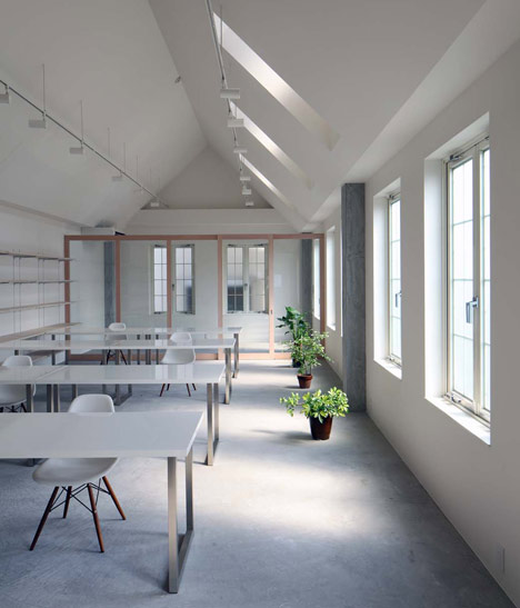 Kawanishi Fam by TT Architects