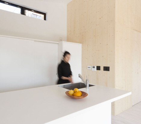 Onjuku Surf Shack by BAKOKO