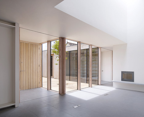 Orchard House by Studio Octopi Orchard House by Studio Octopi