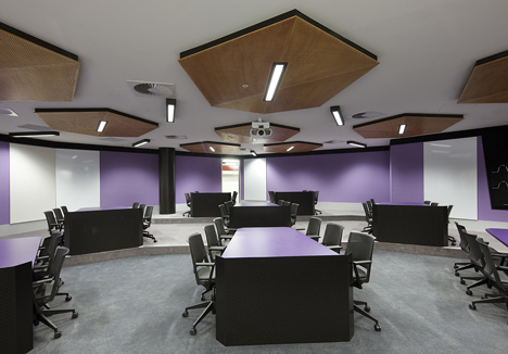 RMIT Swanston Academic Building by Lyons
