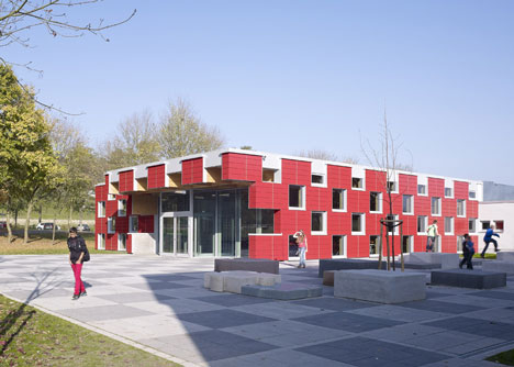 Salmtal Secondary School Canteen by SpreierTrenner Architekten Salmtal Secondary School Canteen by SpreierTrenner Architekten