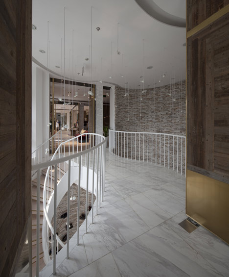Sotto Sotto by HRC Design Works