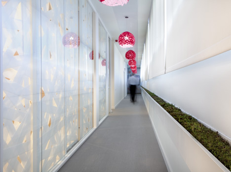 Velcro Headquarters by Luis Eslava Studio Velcro Headquarters by Luis Eslava Studio