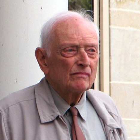Alex Moulton, photo by Bradford on Avon Museum Alex Moulton, photo by Bradford on Avon Museum