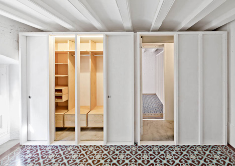 Apartment refurbishment in Gràcia by Vora Arquitectura Apartment refurbishment in Gràcia by Vora Arquitectura