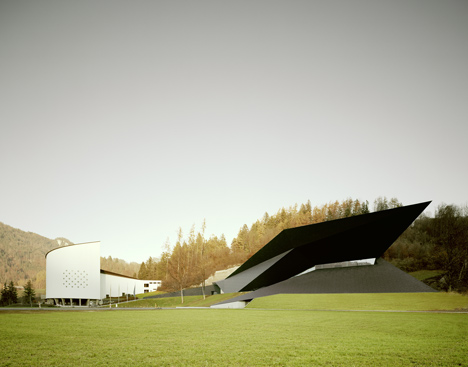Festival Hall Of The Tiroler Festspiele Erl by Delugan Meissl Associated Architects Festival Hall Of The Tiroler Festspiele Erl by Delugan Meissl Associated Architects
