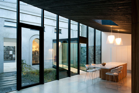 Flynn Mews by LOHA Flynn Mews by LOHA