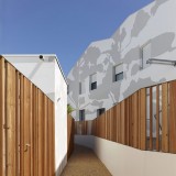 Mervau housing by Tetrarc