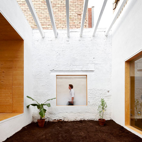 dezeen_Studio renovation by MAIO_1sq