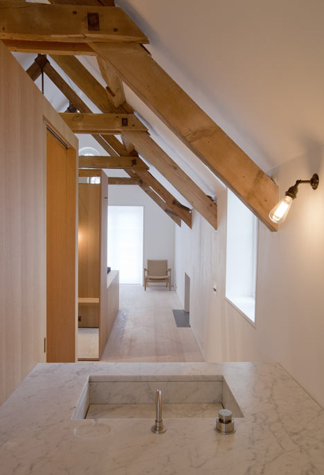 The Boathouse by Alex Cochrane Architects The Boathouse by Alex Cochrane Architects